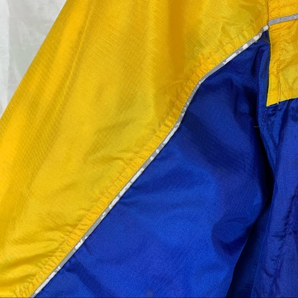 Vintage Tommy Hilfiger Down Filled Parka in Yellow Multi, Size: Small - Picture 5 of 16